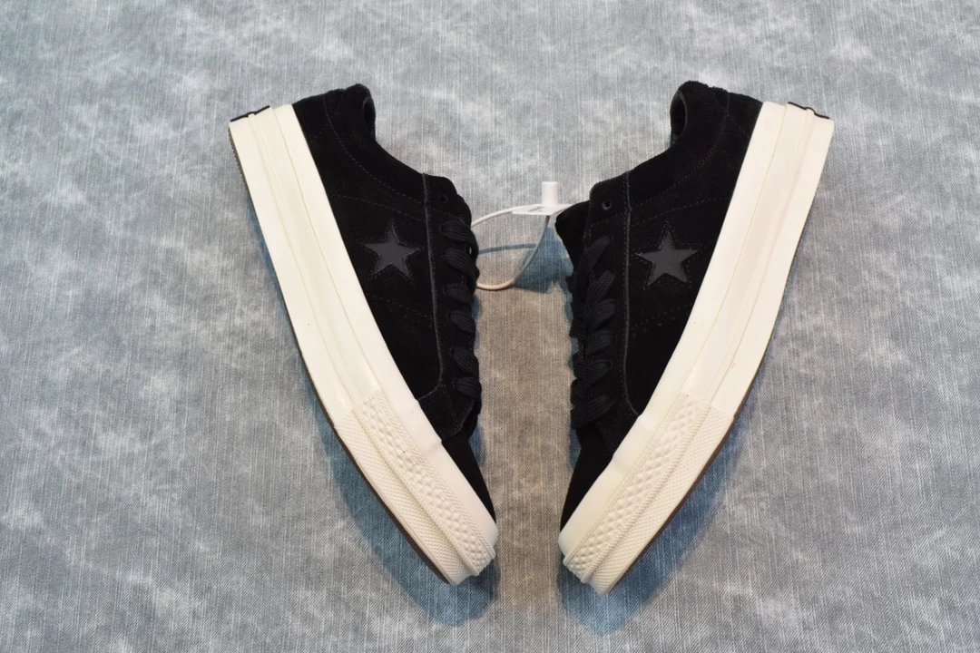 One Star Suede Low Top 3M