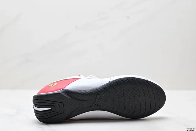 Puma Sneakers Future Cat Ferrari 308585 product detail image 23