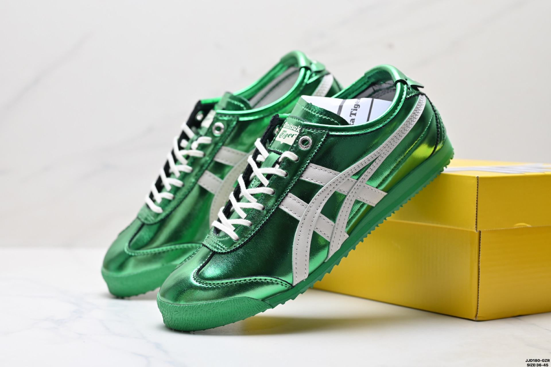 Onitsuka Tiger Sneakers MEXICO 66 SD low-top leather — 26