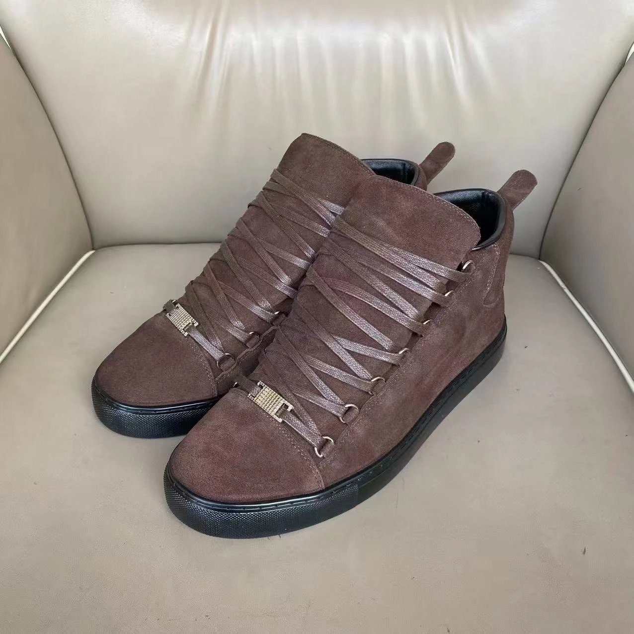 Unbranded Sneakers High-top lace-up with metal eyelets — brown high top