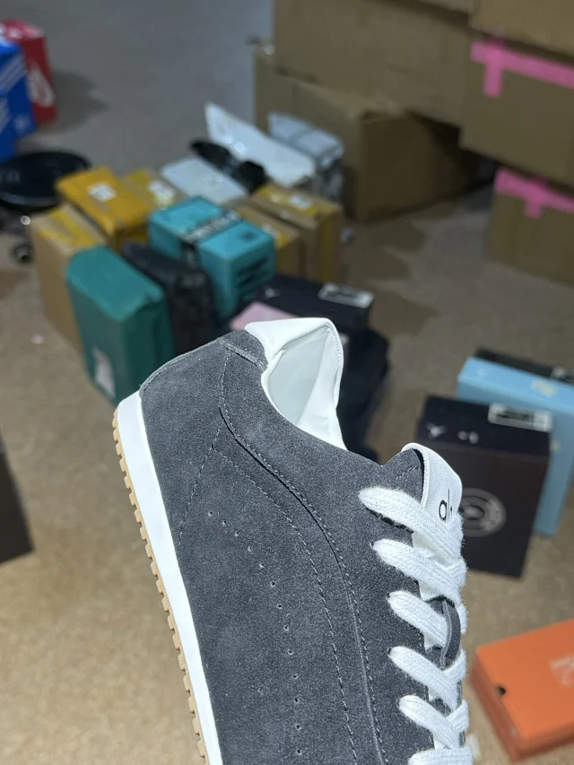 Alo Yoga Sneakers Sunset Sneaker product detail image 5