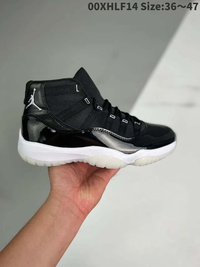 Jordan Sneakers Air 11 product detail image 26