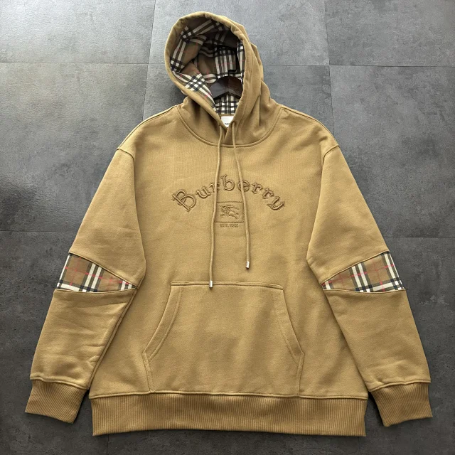 Burberry Hoodies & Sweatshirts Hooded sweatshirt with check lining and embroidered logo — *001