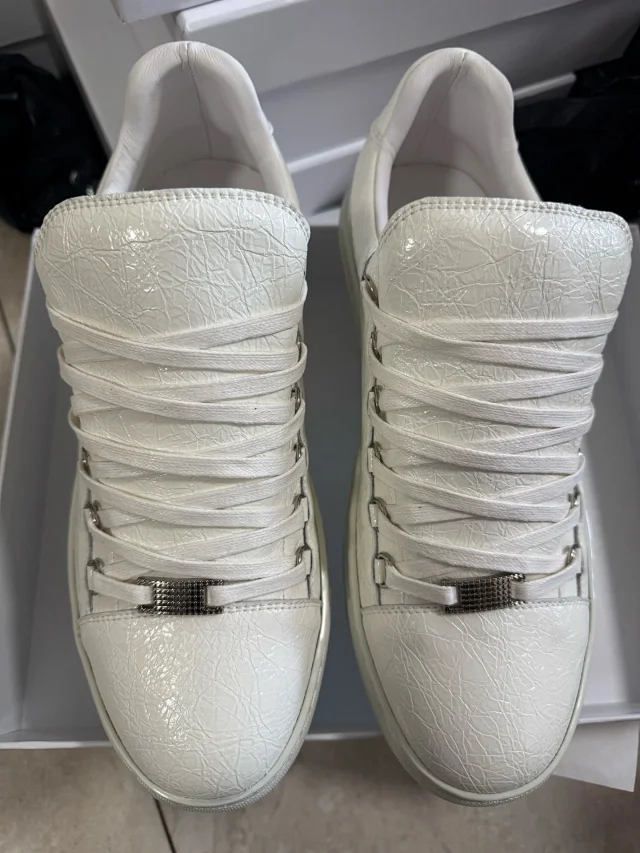 Unbranded Sneakers High-top lace-up with metal eyelets product detail image 1