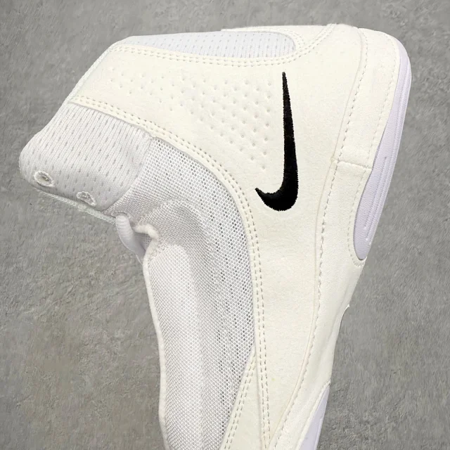 Nike Sneakers Inflict 4 High-Top Wrestling product detail image 6