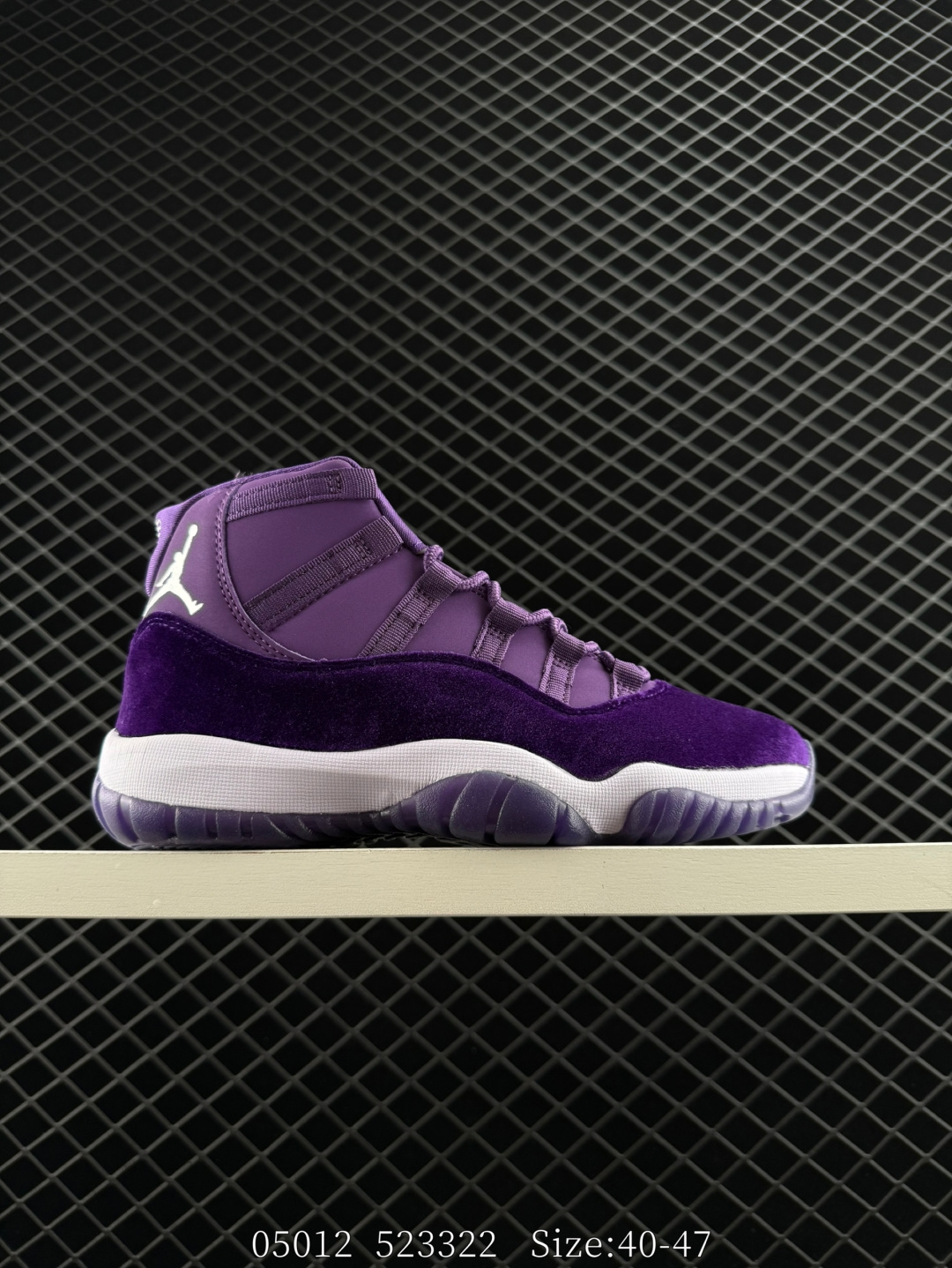 Jordan Sneakers Air 11 — 27