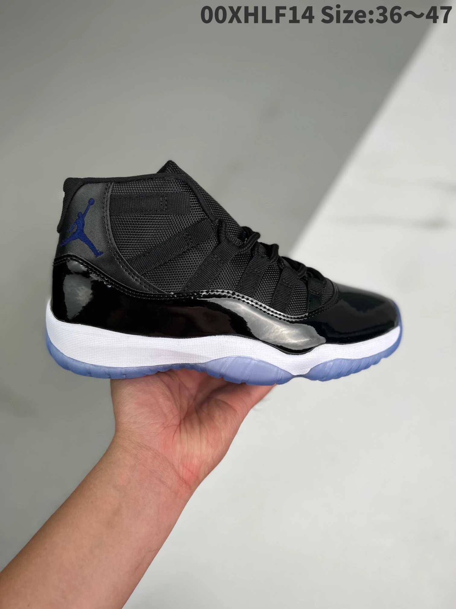 Jordan Sneakers Air 11 — 14 Slam Dunks