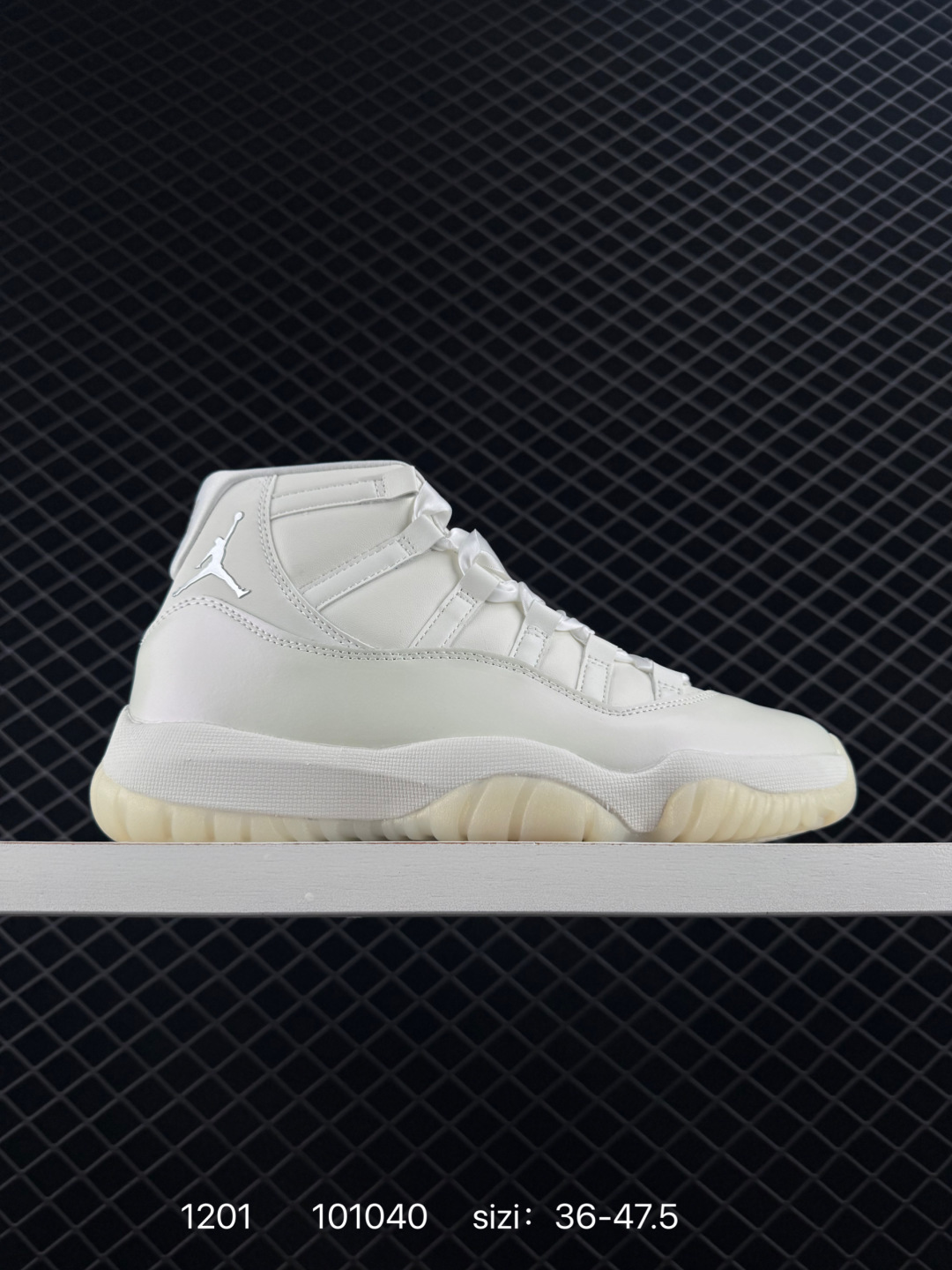 Jordan Sneakers Air 11 — 30
