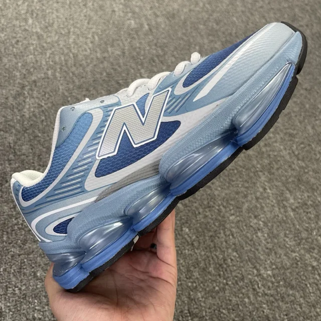 New Balance Sneakers U2000 product detail image 26
