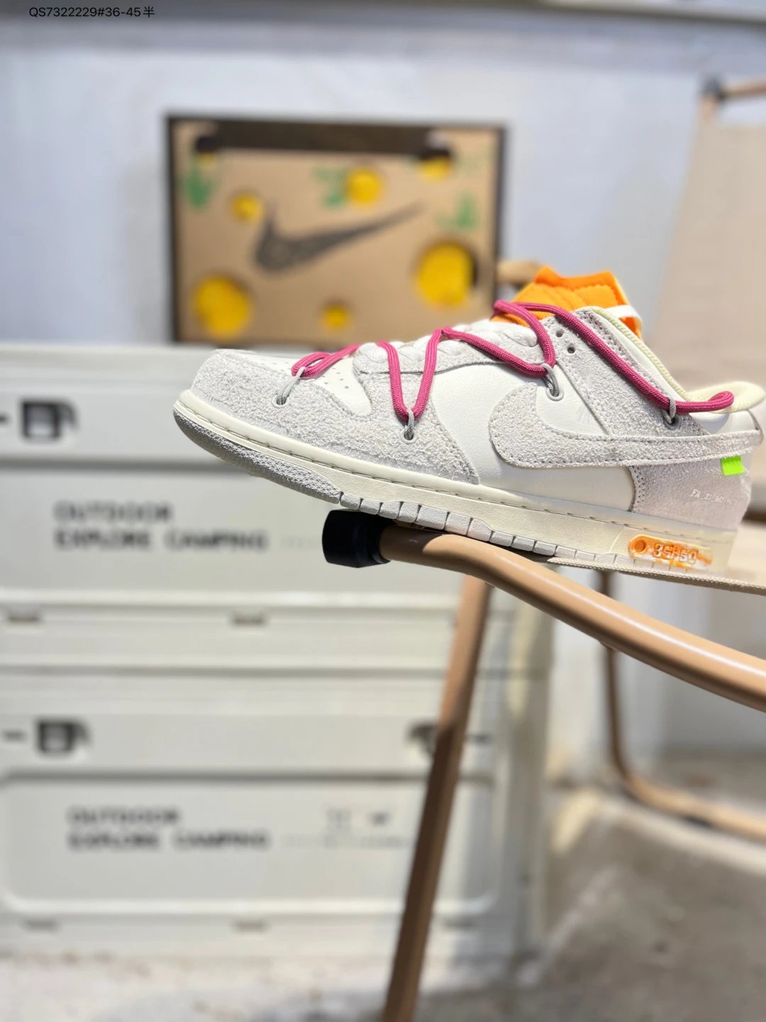 Nike Sneakers Dunk Low x Off-White “The 50” — 9