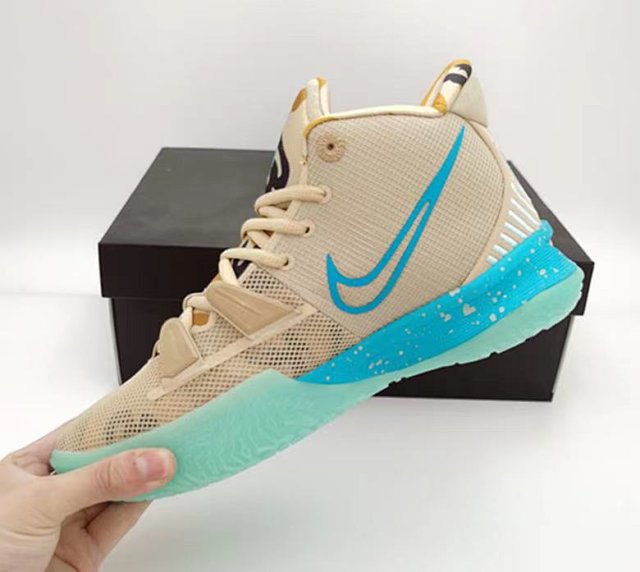 Nike Sneakers Kyrie 7 basketball shoes product detail image 32