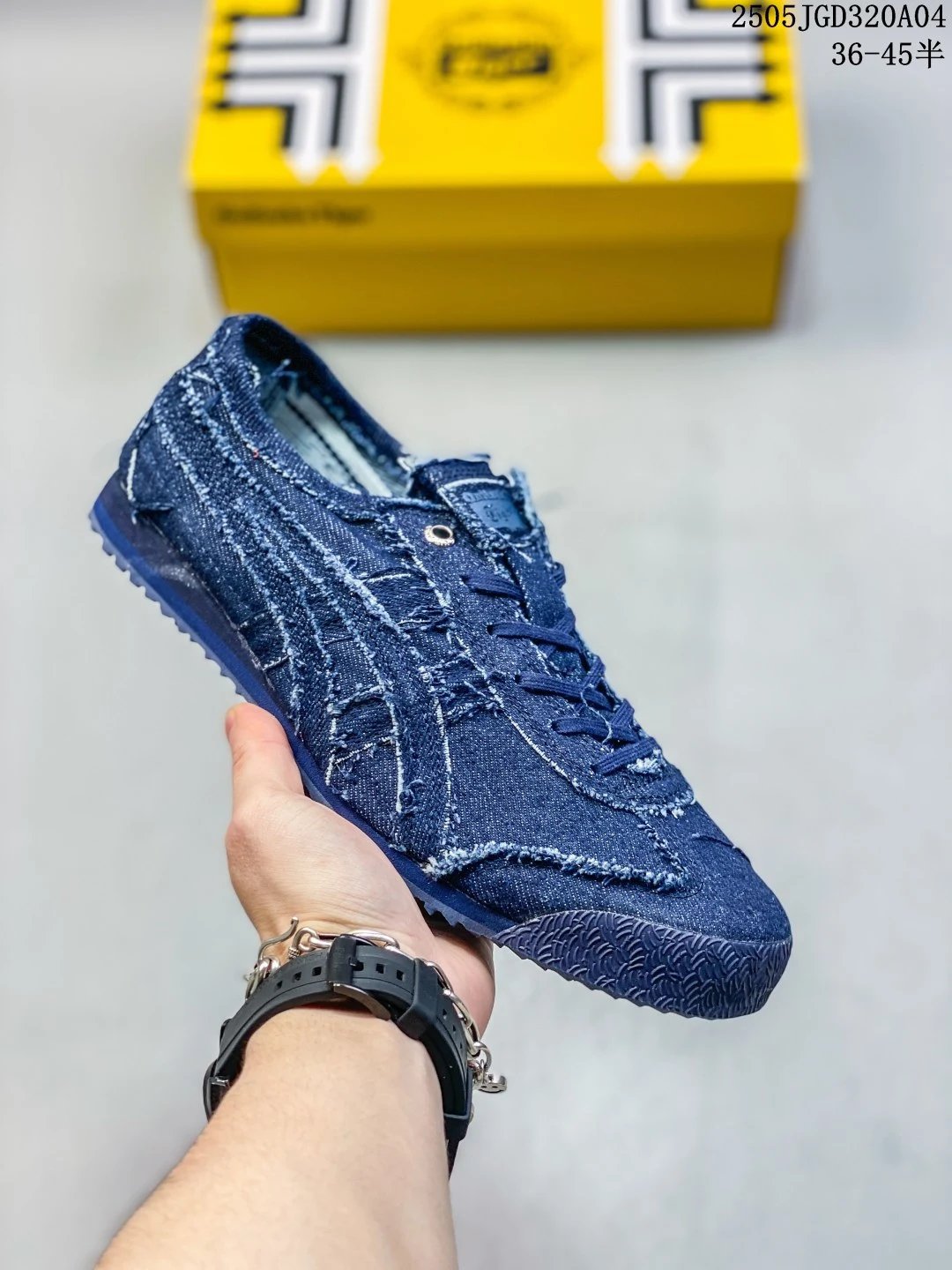 Onitsuka Tiger Sneakers Mexico 66 — 17