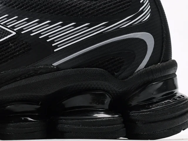 New Balance Sneakers U2000 product detail image 8
