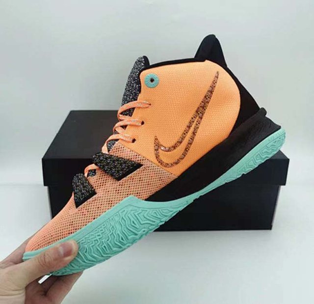 Nike Sneakers Kyrie 7 basketball shoes product detail image 10