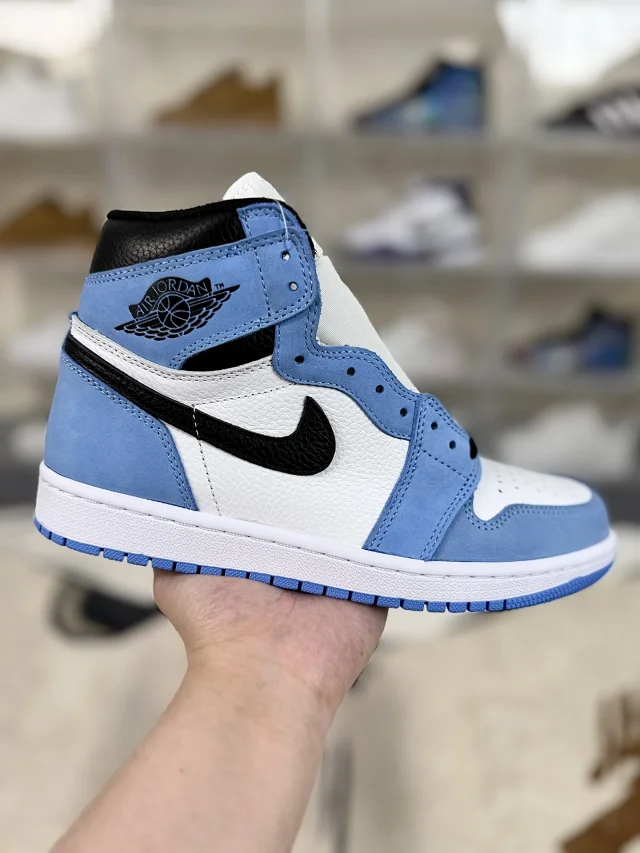 Nike Sneakers Air Jordan 1 High OG product detail image 8