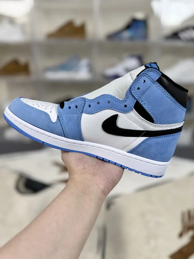 Nike Sneakers Air Jordan 1 High OG product detail image 7