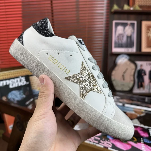 Golden Goose Sneakers Super-Star low-top star product detail image 2