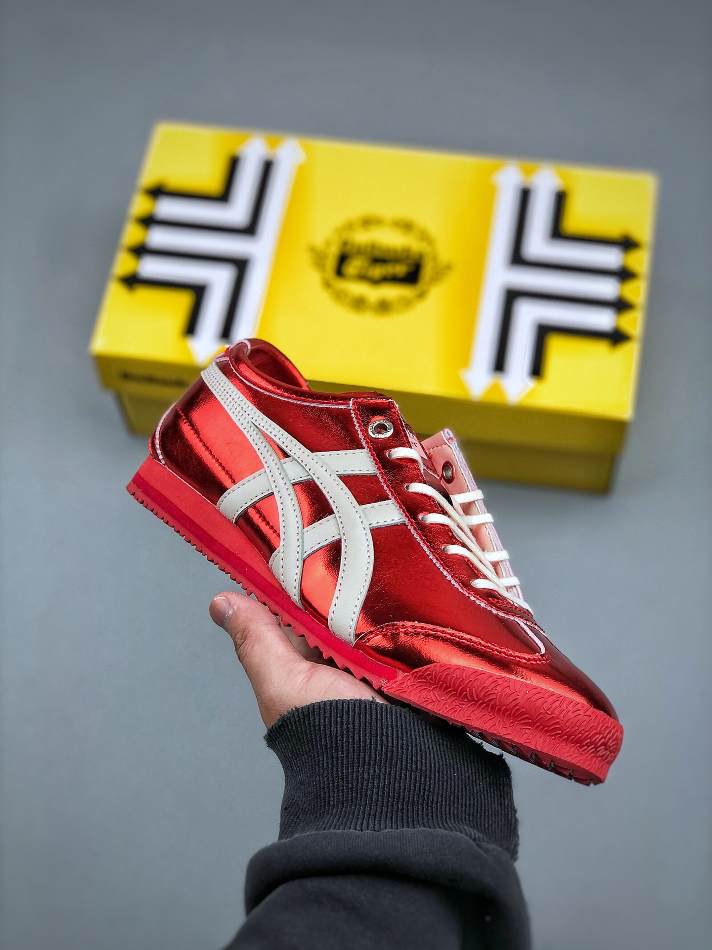 Onitsuka Tiger Sneakers Mexico 66 — 24