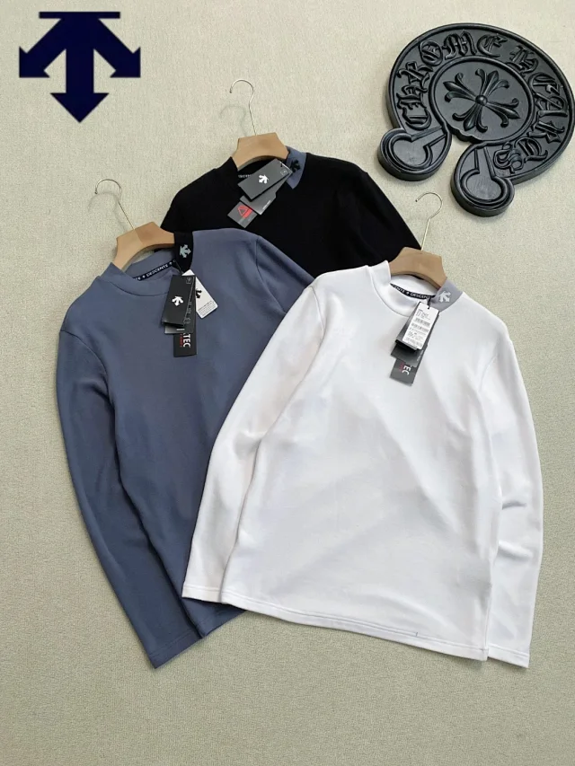 Descente T-Shirts Long-Sleeve Mock-Neck T-Shirt product detail image 2