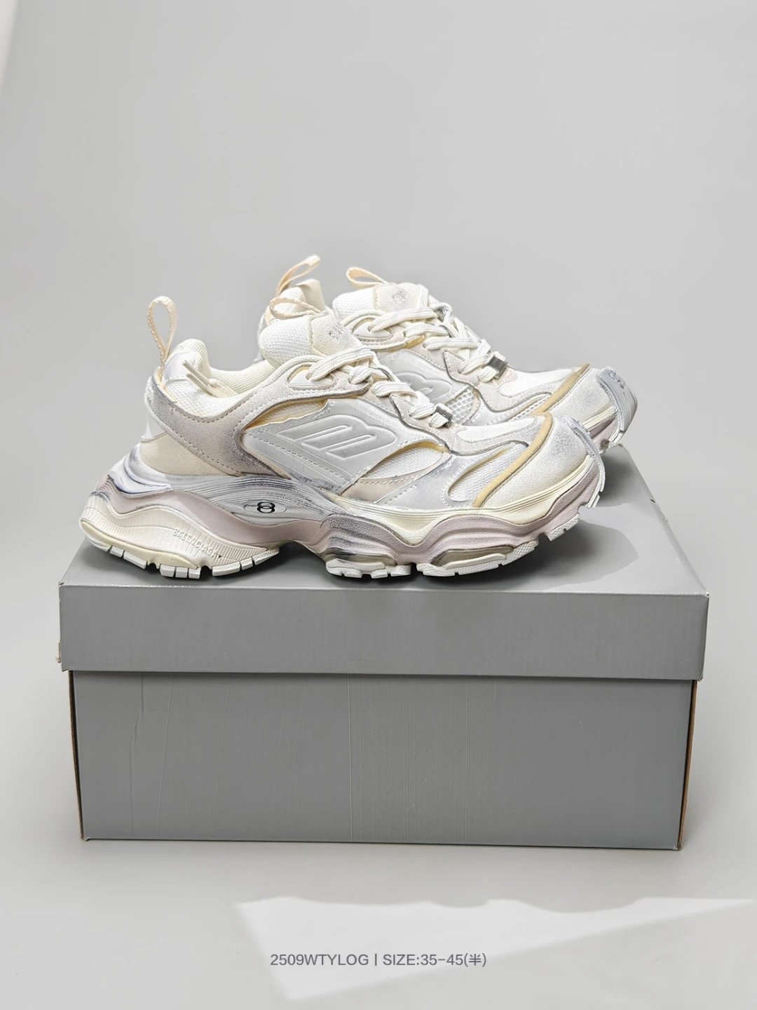 Balenciaga Sneakers Track — 7
