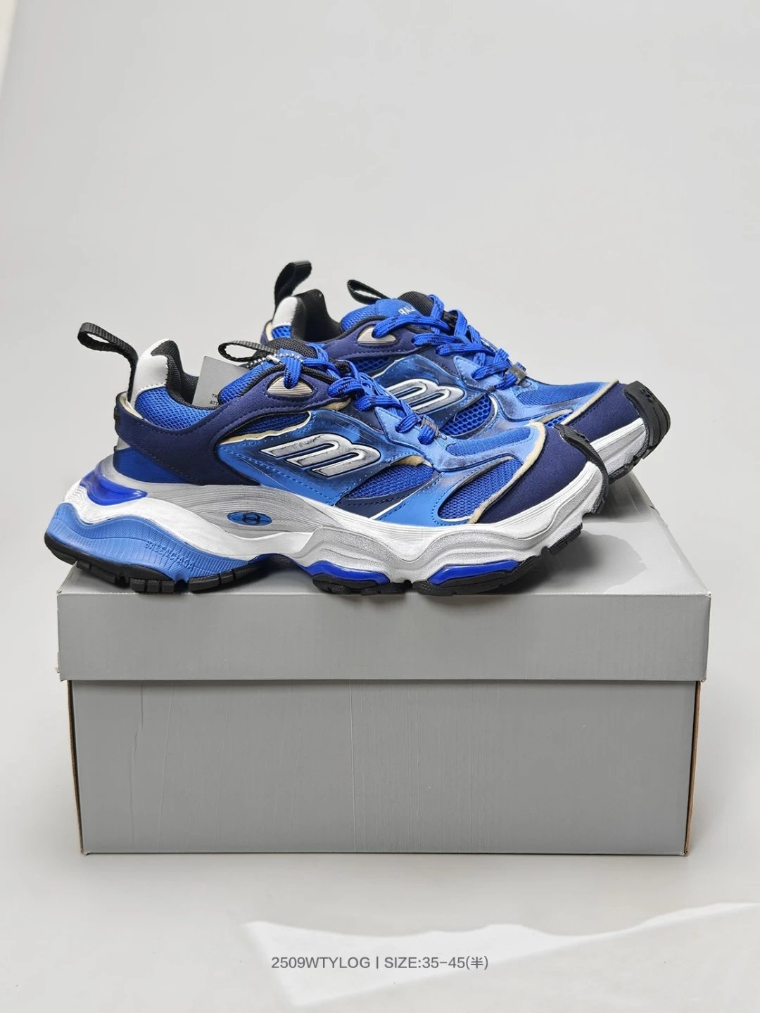 Balenciaga Sneakers Track — 3