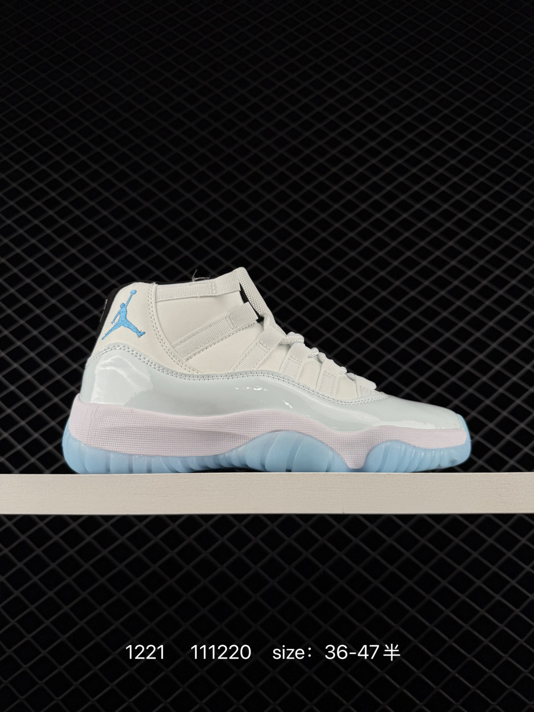 Jordan Sneakers Air 11 — 12
