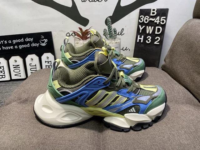 adidas Sneakers XLG Runner chunky mesh product detail image 33