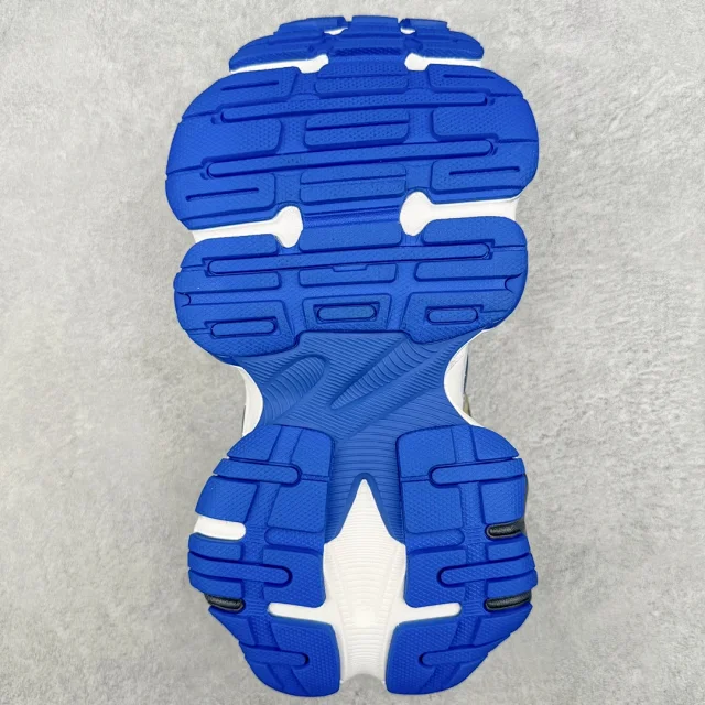 Balenciaga Sneakers Track product detail image 1
