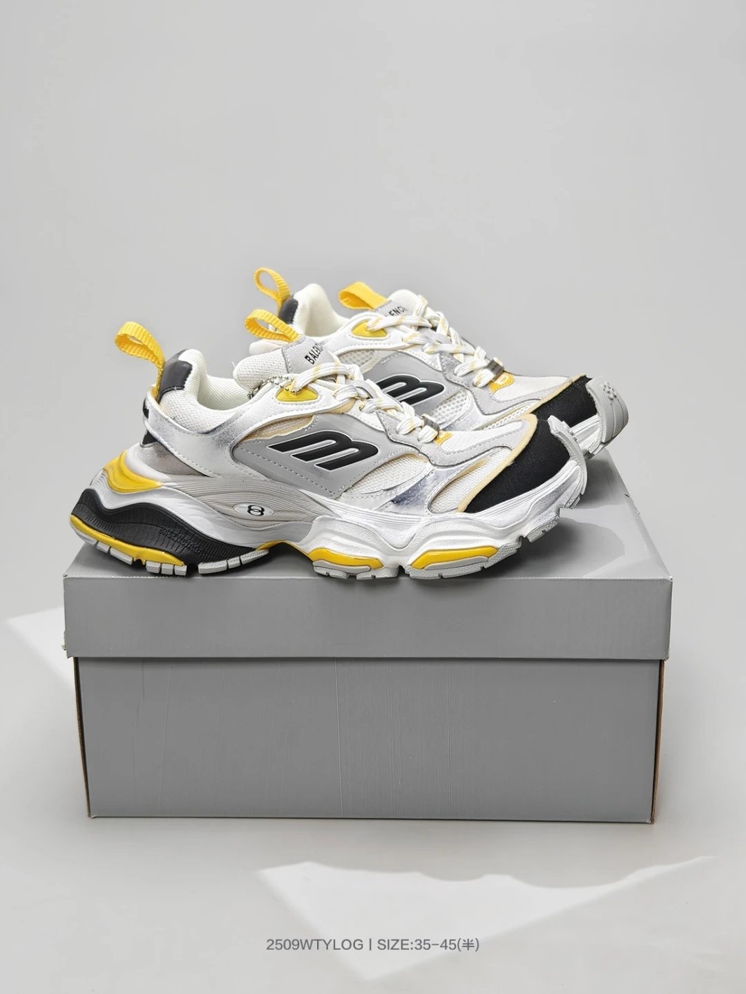 Balenciaga Sneakers Track — 2