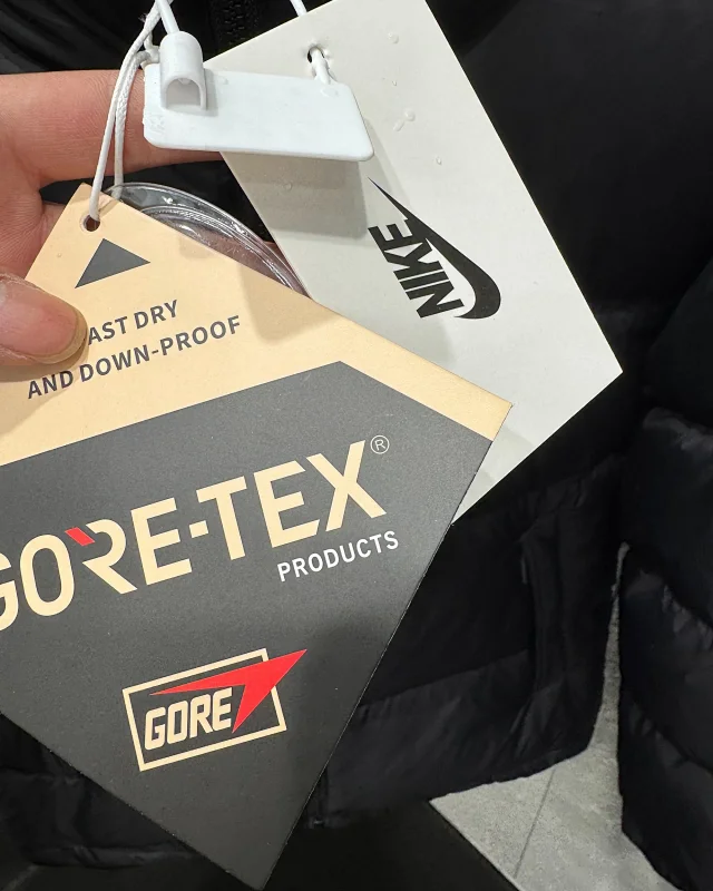 Nike Down Jackets Puffer Jacket product detail image 3