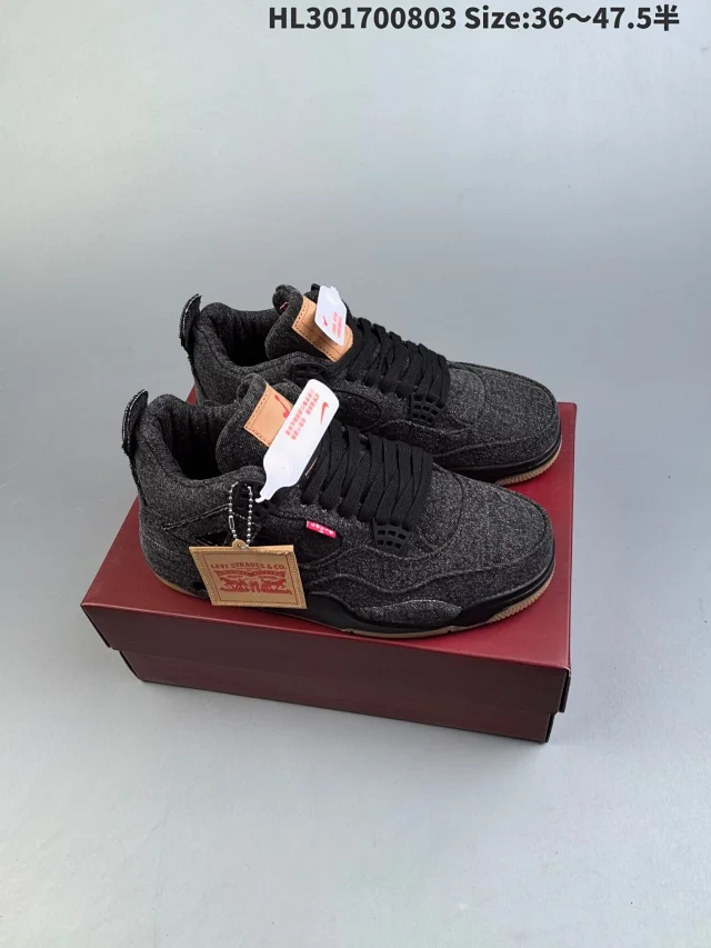 Nike Sneakers Air Jordan 4 Levi's Denim product detail image 3