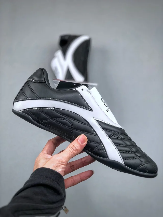 Balenciaga Sneakers Zen 617540 product detail image 16