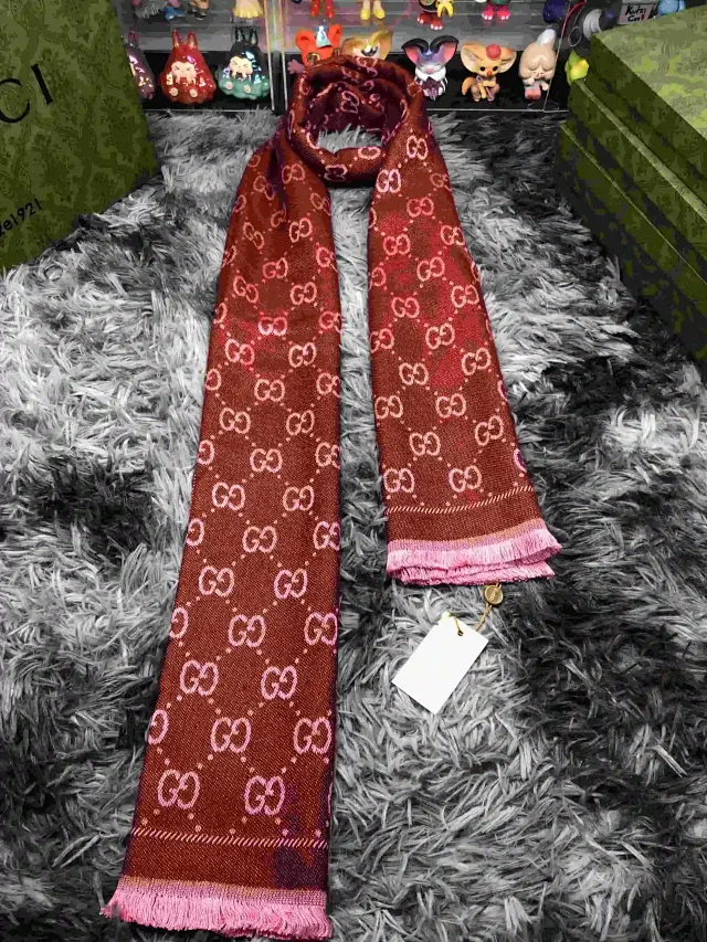 Gucci Scarves GG monogram fringed scarf product detail image 18