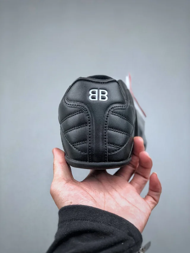 Balenciaga Sneakers Zen 617540 product detail image 3