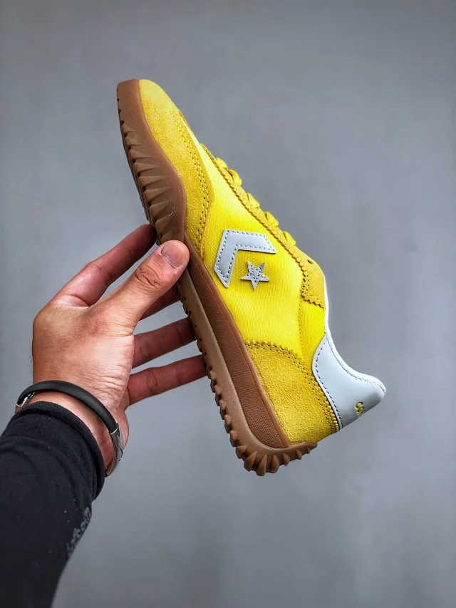 Converse Sneakers Run Star Trainer A08263C product detail image 21