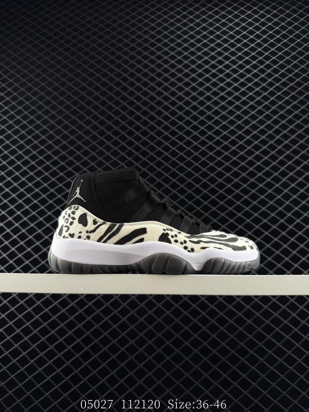 Jordan Sneakers Air 11 — 7