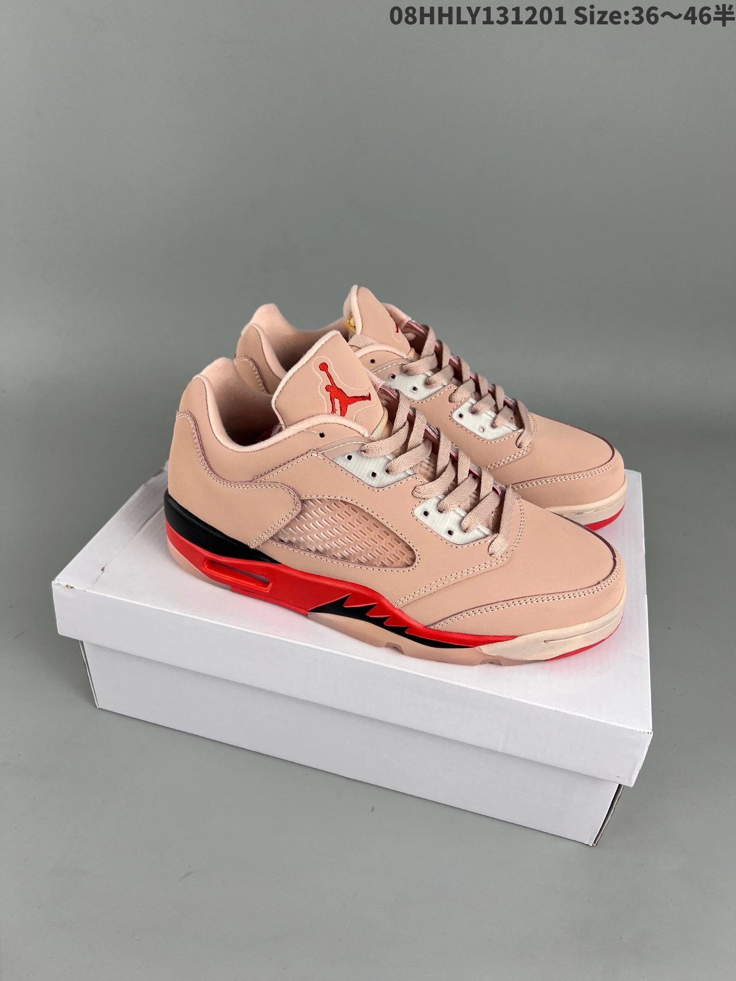 Jordan Air 5 — powder