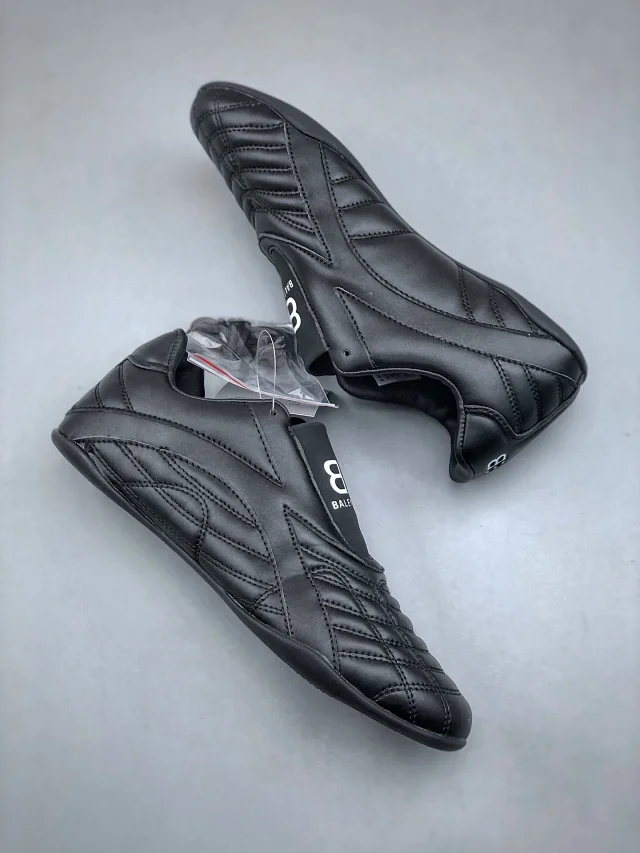 Balenciaga Sneakers Zen 617540 product detail image 4