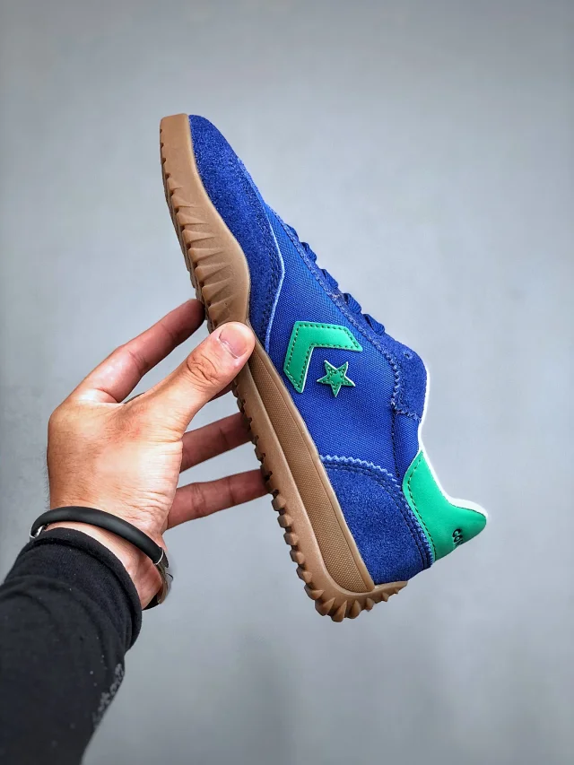 Converse Sneakers Run Star Trainer A08263C product detail image 18