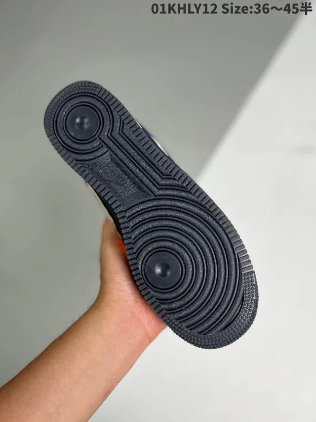 Nike Sneakers Air Force 1 Low city-themed design product detail image 12