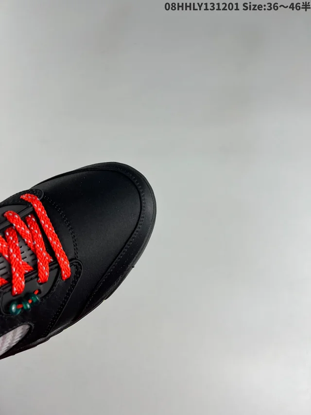 Jordan Air 5 product detail image 4