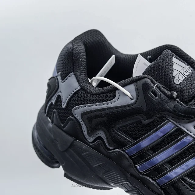 Adidas Sneakers Response CL product detail image 19
