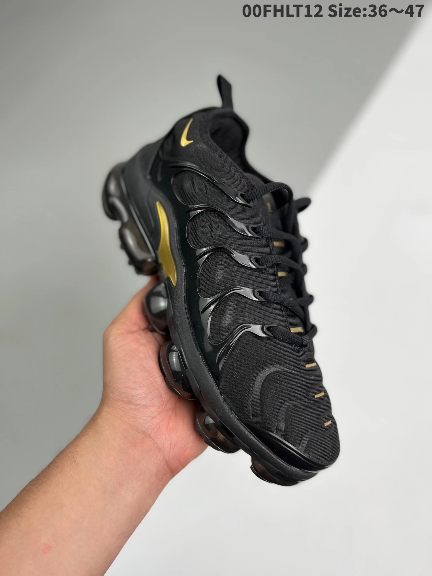 Nike Sneakers Air VaporMax Plus — 9