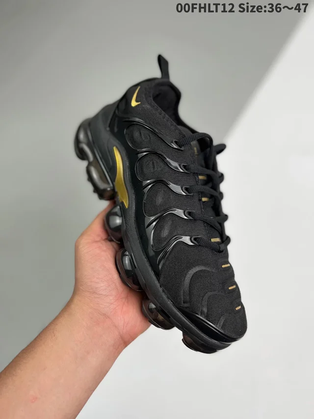 Nike Sneakers Air VaporMax Plus product detail image 24