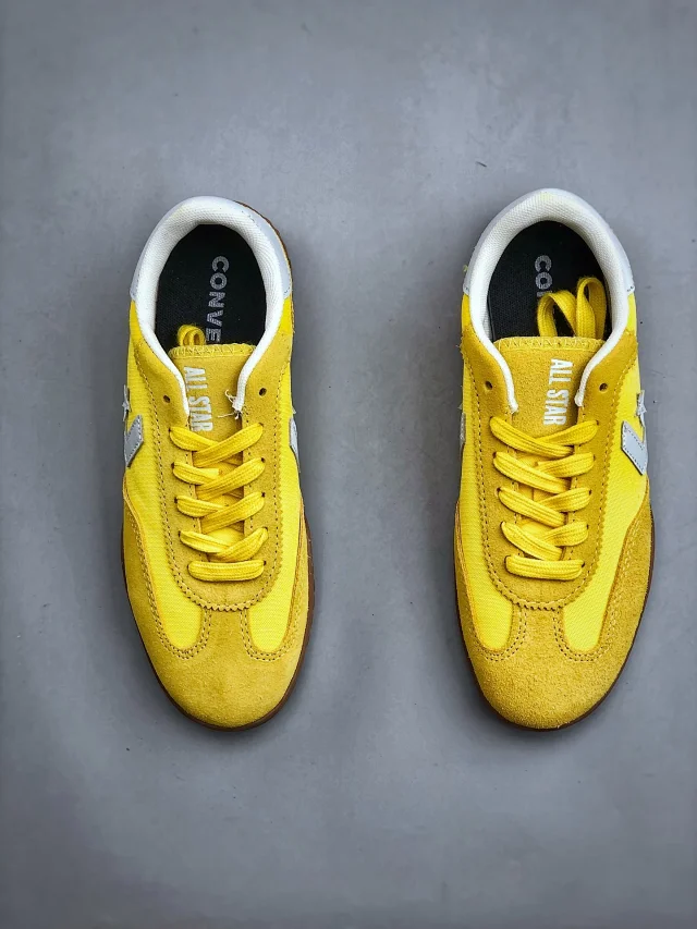 Converse Sneakers Run Star Trainer A08263C product detail image 19
