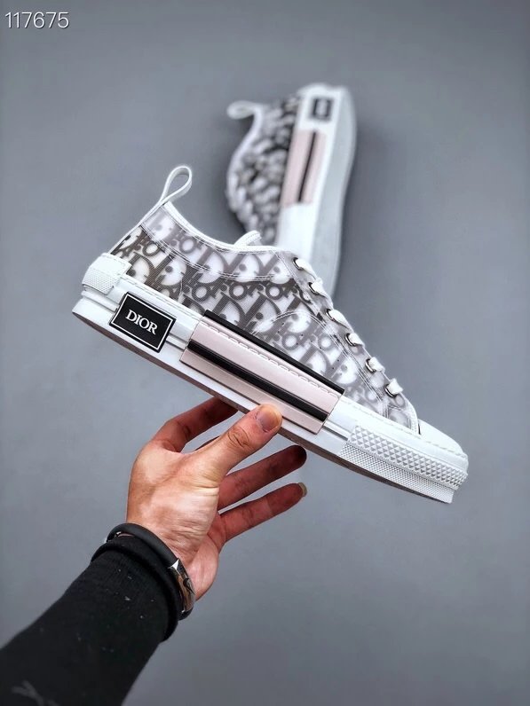 Gray White Low