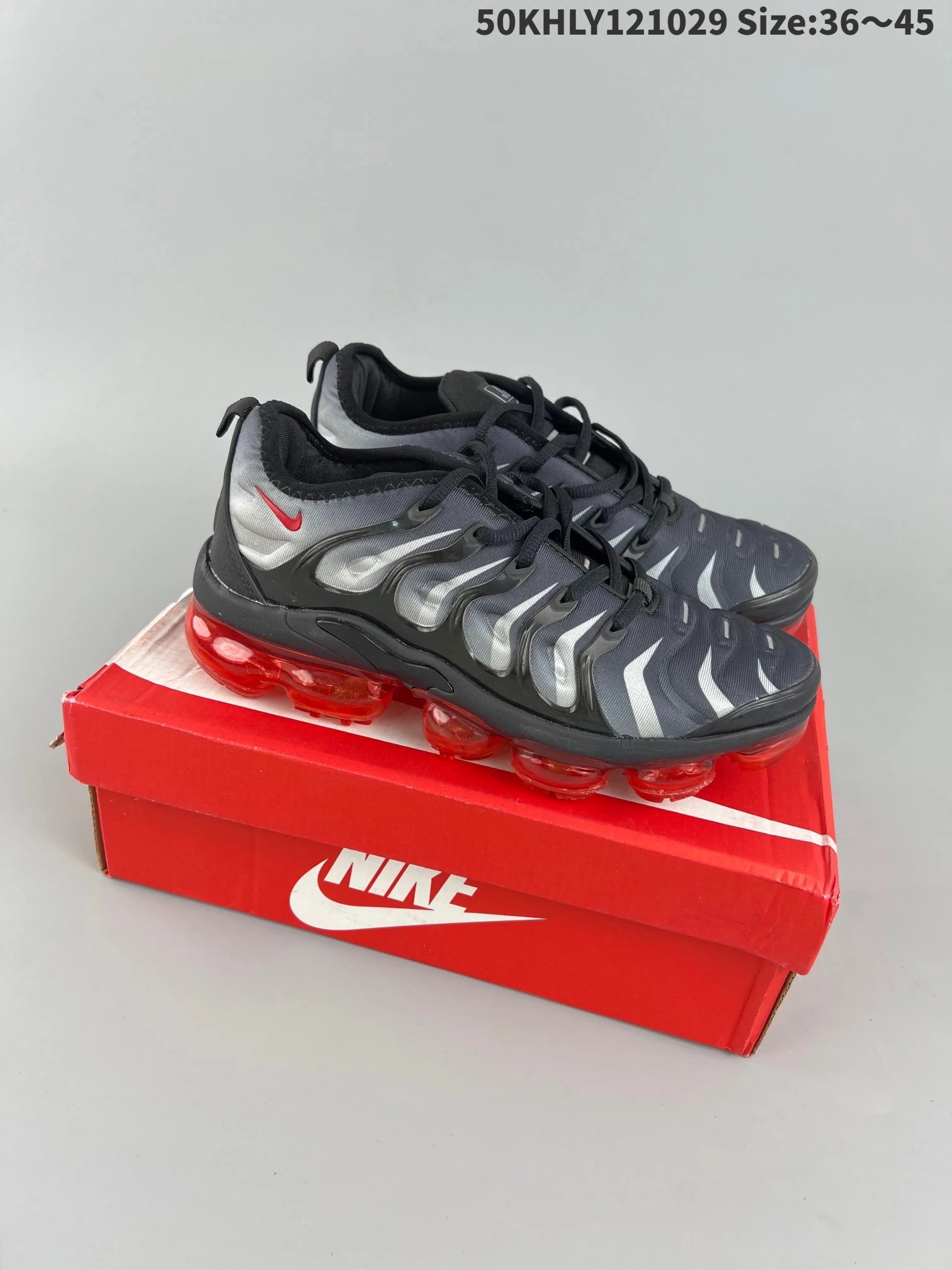 Nike Sneakers Air VaporMax Plus — Black and gray