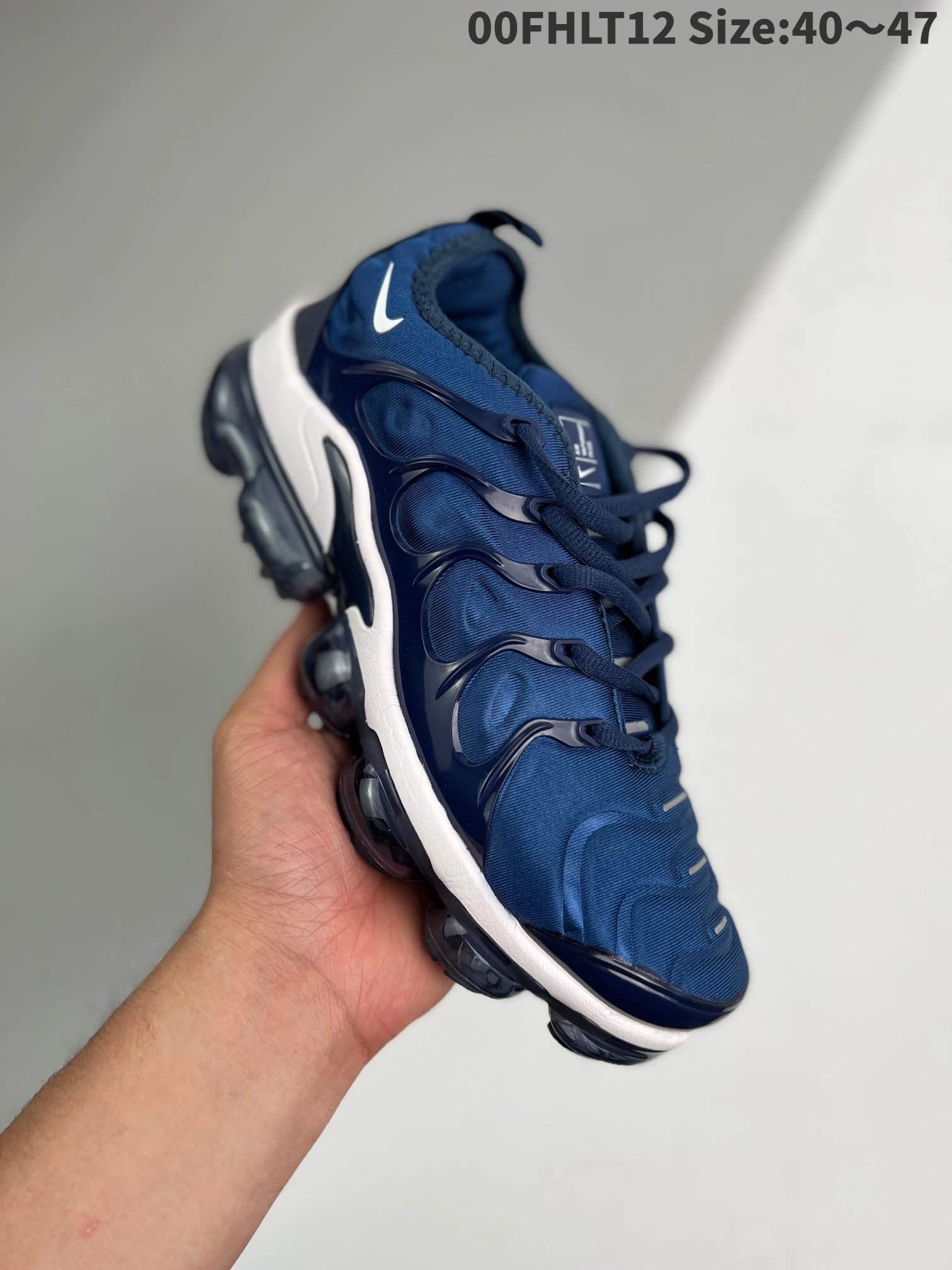 Nike Sneakers Air VaporMax Plus — 6