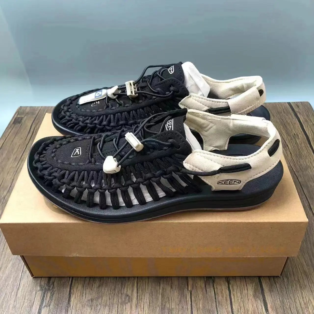 KEEN Sandals UNEEK cord-woven — 2