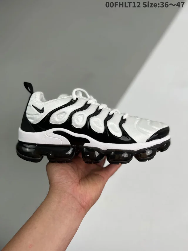 Nike Sneakers Air VaporMax Plus product detail image 54